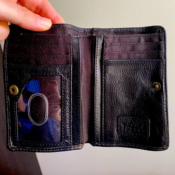 Fossil Handbags - Women’s Fossil Wallet